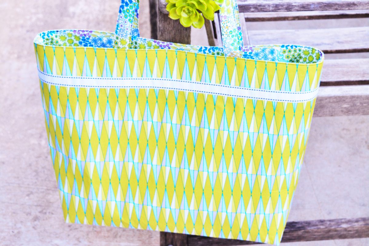 Simple Tote Bag, Project photo by Mandy Murray